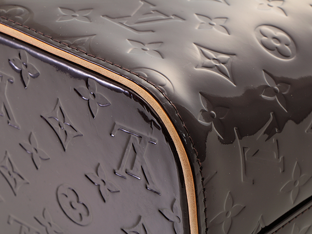 LOUIS VUITTON ルイヴィトン ヒューストン ヴェルニ アマラント