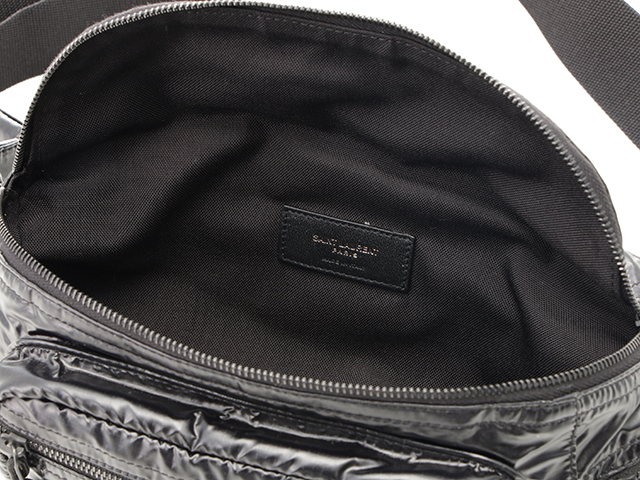 SAINT LAURENT サン・ローラン NUXX ボディバッグ 581375 SAINT LAURENT サン・ローラン NUXX ボディバッグ 581375