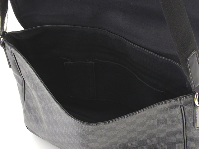 値下げ！ルイヴィトン　LOUIS VUITTON ディストリクト　ダミエ　バッグ 楽天市場】ルイヴィトン LOUIS VUITTON ディストリクト PM NV3