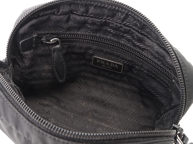 PRADA★ナイロンとサフィアーノのポーチ ブラック★送関込 ブラック プラダ Re-Edition 1978 Re-Nylon xサフィアーノレザー