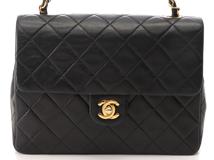 CHANEL　シャネル　ミニマトラッセ チェーンショルダー ブラック　GP ラムスキン【431】2148103524882