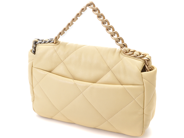 CHANEL シャネル CHANEL19ハンドバッグ イエロー／GP／SV