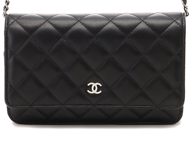 Izumiさま専用　シャネル　CHANEL チェーンウォレット