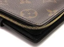 LOUIS VUITTON　ルイヴィトン　モノグラム・リバース　ポルトフォイユ・ジュリエット　　M69432　コンパクト財布　定価￥１１１１００-【433】