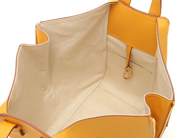 LOEWE ロエベ ハンモックバッグ スモール イエロー レザー 【472 LOEWE ロエベ ハンモックバッグ スモール イエロー レザー 【472