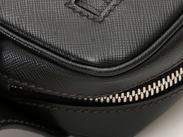 PRADA プラダ ボディバッグ ブラック サフィアーノレザー 2VL012【472