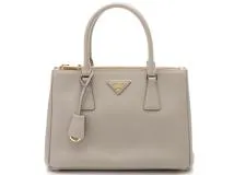 プラダ PRADA 2WAYバッグ 1BA863 サフィアーノ ガレリア ミディアム ...