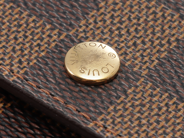 ルイ・ヴィトン LOUIS VUITTON ポルトトレゾール・エテュイパピエ