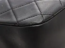 CHANEL　シャネル　マトラッセ　チェーンショルダー　ブラック／ＧＰ／ＳＶ　レザー／フェイクパール【471】Ｙ