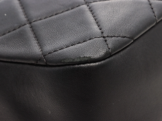 CHANEL　シャネル　マトラッセ　チェーンショルダー　ブラック／ＧＰ／ＳＶ　レザー／フェイクパール【471】Ｙ