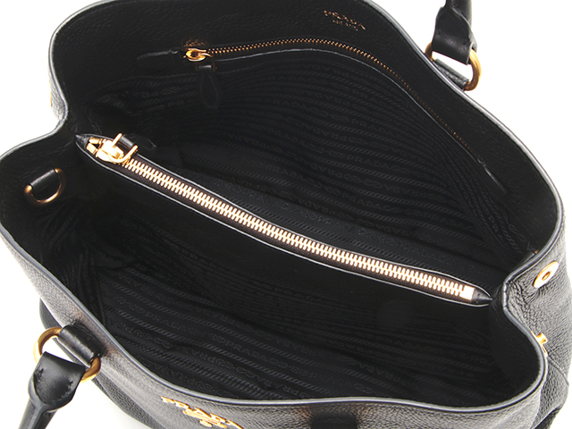 PRADA プラダ 2WAYトートバッグ レザー ブラック ゴールド金具 1BA579