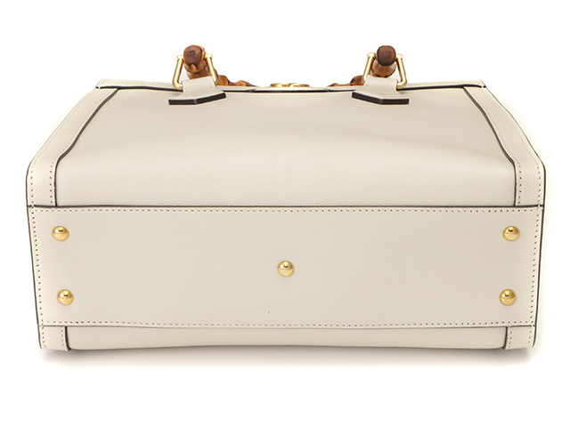 GUCCI ダイアナ　バンブー ホワイトレザートートバッグ 中古・古着通販】GUCCI (グッチ) ダイアナ スモール バンブー トート