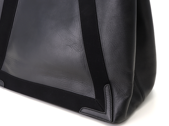 BALENCIAGA バレンシアガ ネイビーカバスM 339936 ブラック