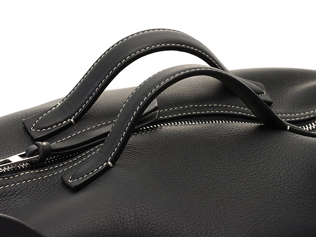 LOEWE ロエベ エレファントバッグラージ ブラック カーフ【471 LOEWE ロエベ エレファントバッグラージ ブラック カーフ【471