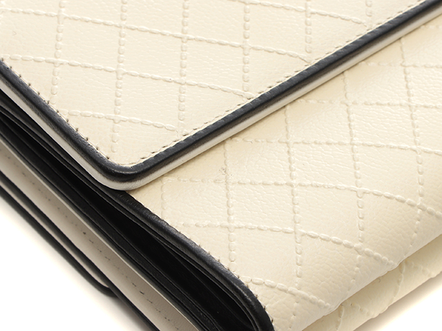 CHANEL シャネル ビコローレ Wホック財布 アイボリー ブラック