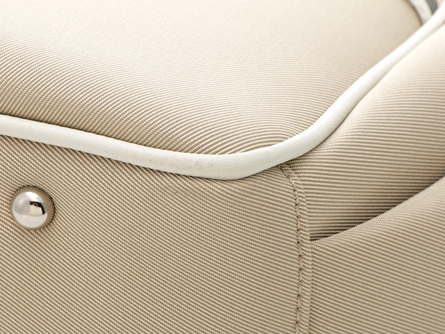 BURBERRY　バーバリー　チェックエ　ハンドバッグ　ベージュ　ホワイト　ナイロン　レザー　【431】2148103653063