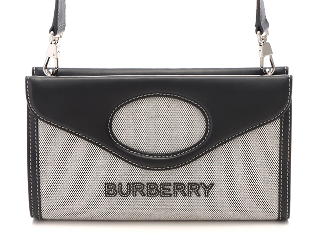BURBERRY ポケットバッグ ブラック BURBERRY（バーバリー）の「ミニ トップステッチレザー ポケット