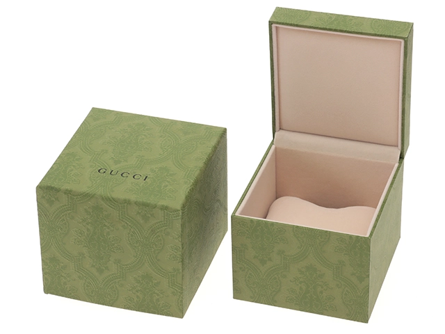 GUCCI　グッチ　Gタイムレス　腕時計　126.4 YA1264126　ステンレススチール　クォーツ　シルバー文字盤　メンズ　2148103653742　【205】