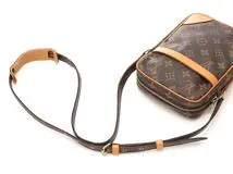 LOUIS VUITTON ルイヴィトン ショルダーバッグ ダヌーブ モノグラム M45266【473】