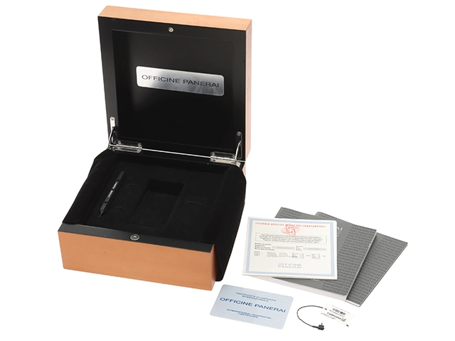 PANERAI　パネライ 　ルミノール 　GMT  ブラック文字盤 　PAM00088 　【436】　2148103659676