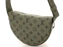 LOUIS VUITTON　ルイヴィトン　LVムーン・クロスボディ モノグラム カーキ　M23838　【472】H