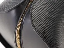 LOUIS VUITTON 　ルイ ヴィトン 　エピ 　スフロ 　ハンドバッグ 　レザー 　ノワール 　ブラック 　　ポーチ付き　 　M52222　【436】　2143600366508