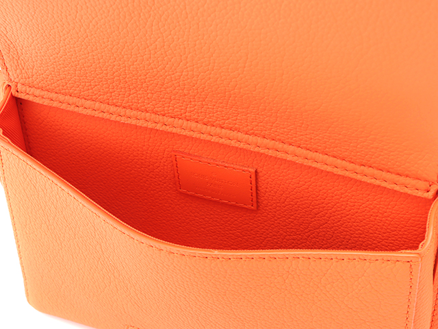 LOUIS VUITTON ルイヴィトン ボディーバッグ バムバッグNV LV  