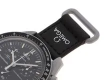 MoonSwatch MISSION TO THE MOON オメガコラボ ミッショントゥムーン SO33M100 バイオセラミック ナイロン クォーツ （2148103699092）【200】