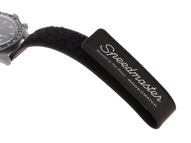 MoonSwatch MISSION TO THE MOON オメガコラボ ミッショントゥムーン SO33M100 バイオセラミック ナイロン クォーツ （2148103699092）【200】