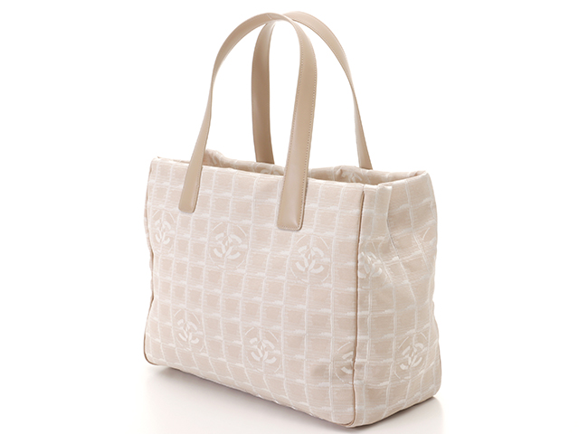 CHANEL シャネル ニュートラベルライントートMM ベージュ/GP金具