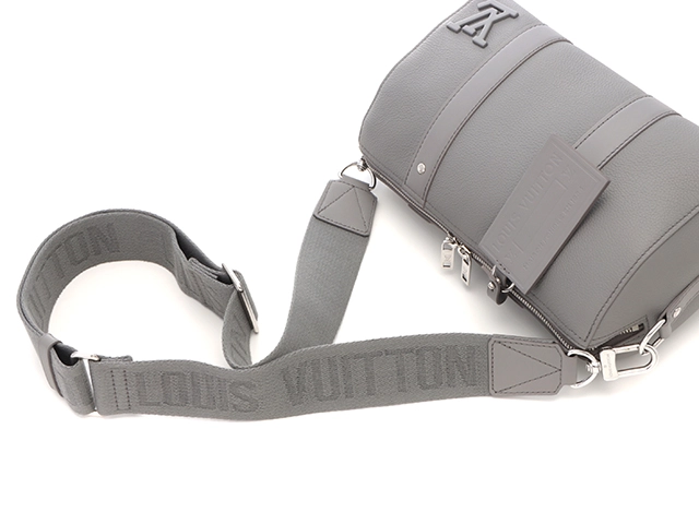 LOUIS VUITTON　 ルイヴィトン　 ショルダーバッグ　 シティ・キーポル 　LVアエログラム　 トリヨンレザー　 グレー M59328【472】HA