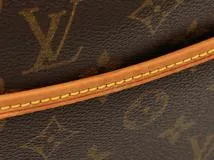 LOUIS　VUITTON　ルイ・ヴィトン　トーヴィル　モノグラム　ハンドバッグ　M47270　【436】　2148103716775