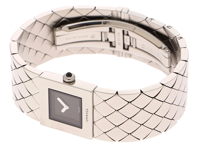 CHANEL　シャネル　マトラッセ　H0009　ブラック文字盤　ステンレススチール　クオーツ　レディース時計　2148103729638【207】