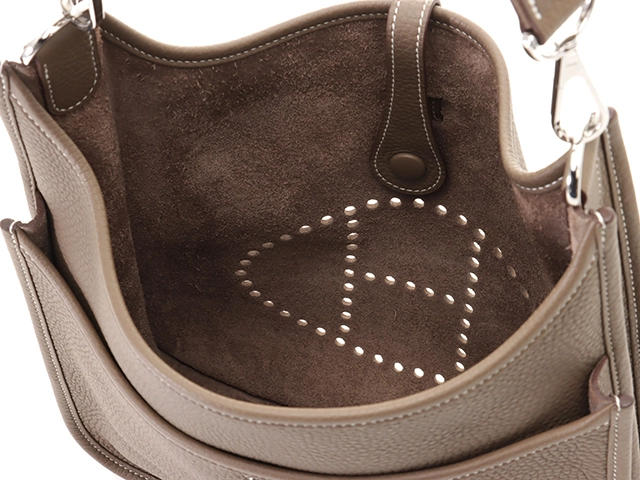 HERMES　エルメス　エヴリンⅢPM　エトゥープ　シルバー金具　C刻印　【432】2148103731235