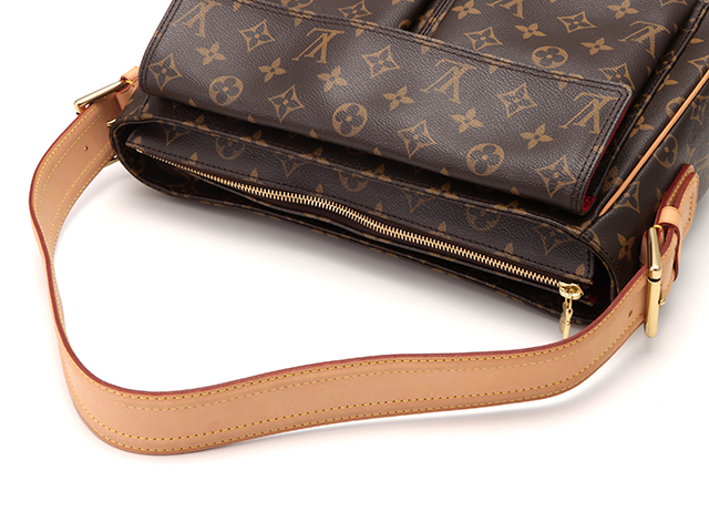 LOUIS VUITTON ルイ・ヴィトン ヴィバ・シテGM モノグラム