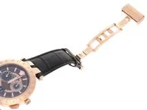 VERSACE　ヴェルサーチ　Vレースデュアルタイム　VEBR00722　腕時計　ブラウン文字盤　クオーツ　メッキ・ステンレススチールケース/革ベルト　メンズ　2148103738883　【205】