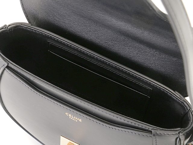 国内即発【CELINE】スモール ブザス 16 セーズ 18801 ブラック 駅南やまご質店オンラインショップ / セリーヌ スモール ブザス