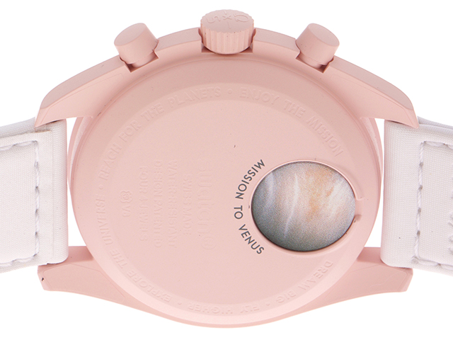 swatch スウォッチ×OMEGA オメガ MOONSWATCH MISSION TO VENUS SO33P100 バイオセラミック  ピンク/ホワイト クォーツ 【460】2148103751455 の購入なら「質」の大黒屋（公式）