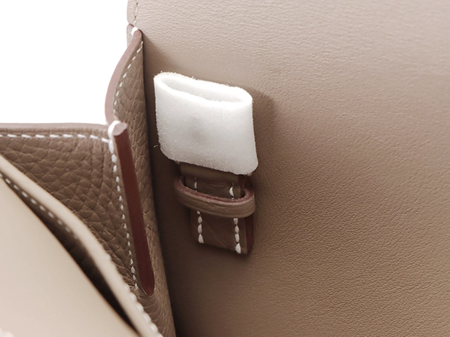 HERMES エルメス アルザン25 ショルダーバッグ エトゥープ W刻 2024年 SV シルバー金具 2148103751677【200】