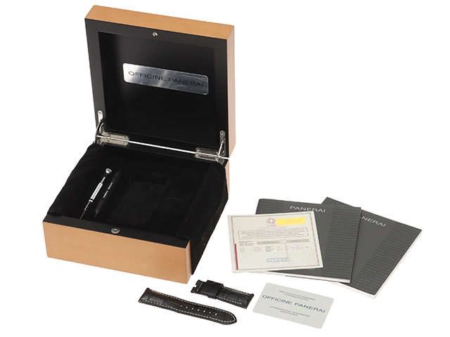 PANERAI　パネライ　ルミノール　パワーリザーブ　PAM00090　自動巻き　ステンレス/ラバー　ブラック　300ｍ防水　【431】2148103752940