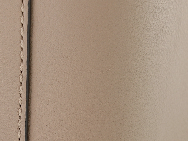 LOEWE ロエベ　ハンモック ドローストリングバッグ　ミニ　グレージュ【431】2148103753565