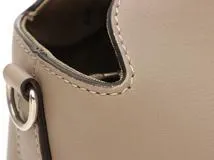 FENDI フェンディ バイザウェイ ラージ グレージュ レザー 8BL125【430】2148103757501