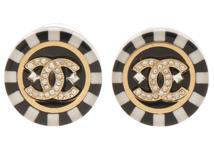 CHANEL　シャネル　ボーダー　ボタンピアス　ブラック　ホワイト　GP　プラスチック　ラインストーン　2148103757983　【432】