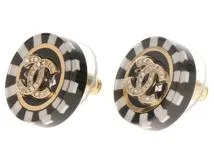 CHANEL　シャネル　ボーダー　ボタンピアス　ブラック　ホワイト　GP　プラスチック　ラインストーン　2148103757983　【432】