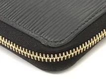 LOUIS VUITTON　　ルイヴィトン　　ジッピーウォレット　エピ　ノワール　長財布　　M68755　【436】　2148103787386