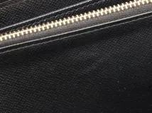 LOUIS VUITTON　　ルイヴィトン　　ジッピーウォレット　エピ　ノワール　長財布　　M68755　【436】　2148103787386