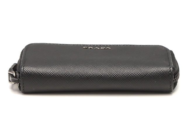 PRADA プラダ　6連キーケース　ブラック　ｻﾌｨｱｰﾉ　【432】　2148103787447