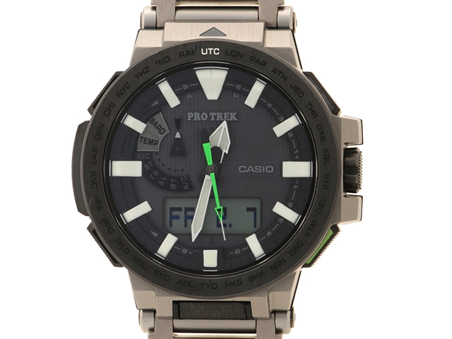 CASIO　カシオ　プロトレック MANASLU アナログデジタル　電波　SS/チタン/樹脂　ブラック/グリーン　PRX-8000T-7BJF　【432】　【2148103797255】