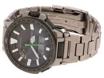 CASIO　カシオ　プロトレック MANASLU アナログデジタル　電波　SS/チタン/樹脂　ブラック/グリーン　PRX-8000T-7BJF　【432】　【2148103797255】