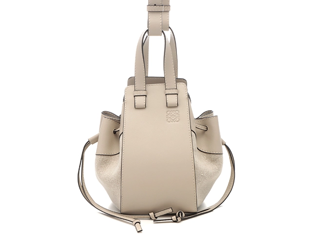 LOEWE ロエベ 2Wayバッグ ハンモック ドローストリングバッグ スモール レザー リネン ベージュ系 2148103806407【433】